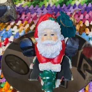 Vintage Santa Claus stocking holder Figurine with Green Sack